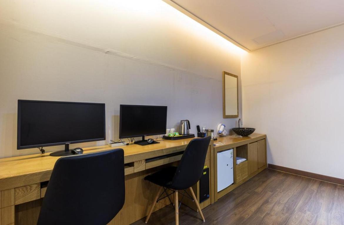 Daesan Hotel Seosan Exterior photo